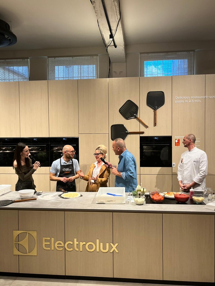 Scuola Italiana Pizzaioli na Design Week de Milão com a Electrolux